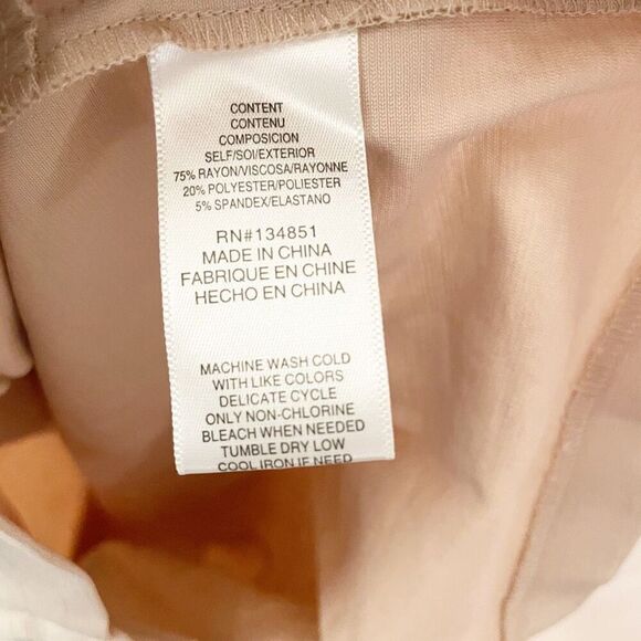 ❤️‍🔥5 for $25 WAYF Alfie XS Linen colored high waisted shorts - Picture 6 of 6